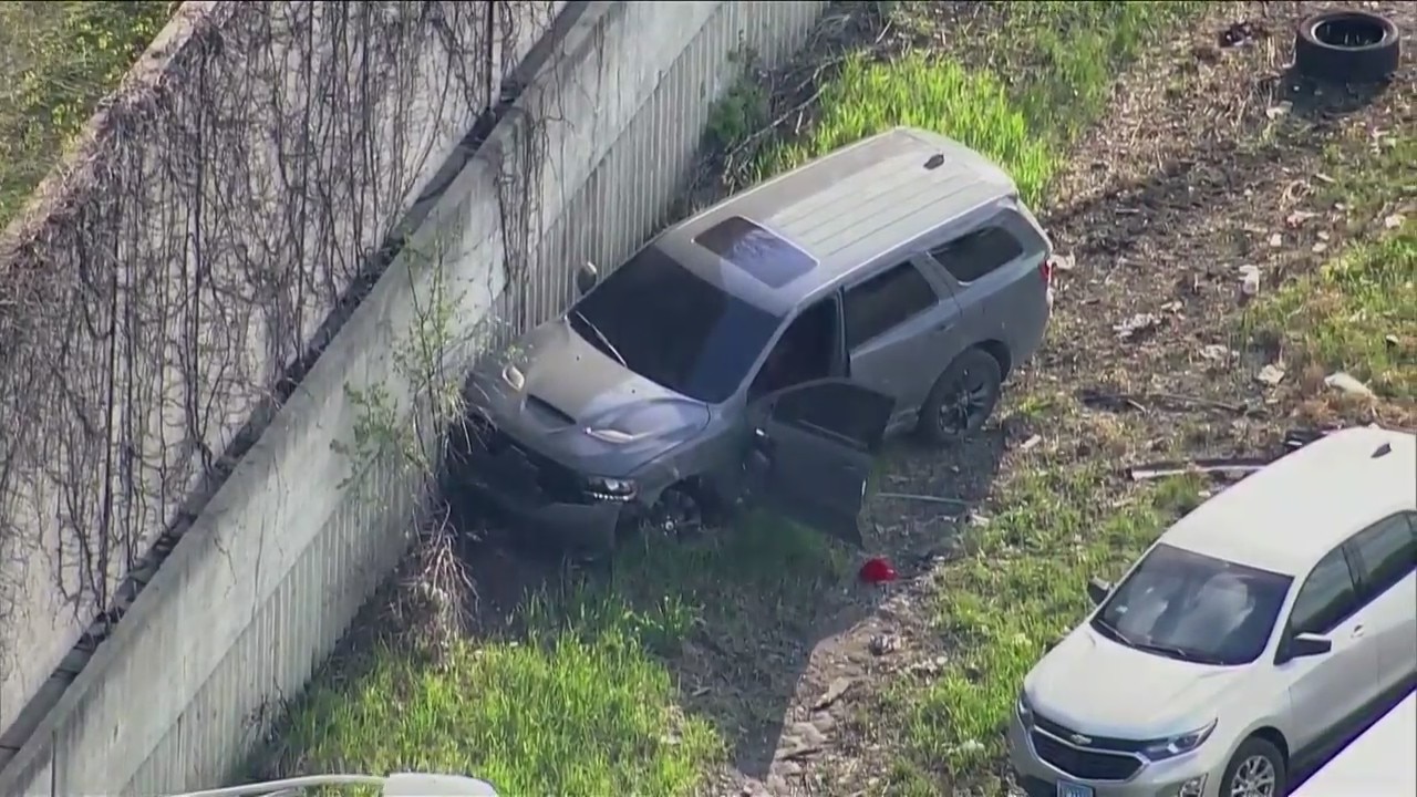 Police activity on I-290