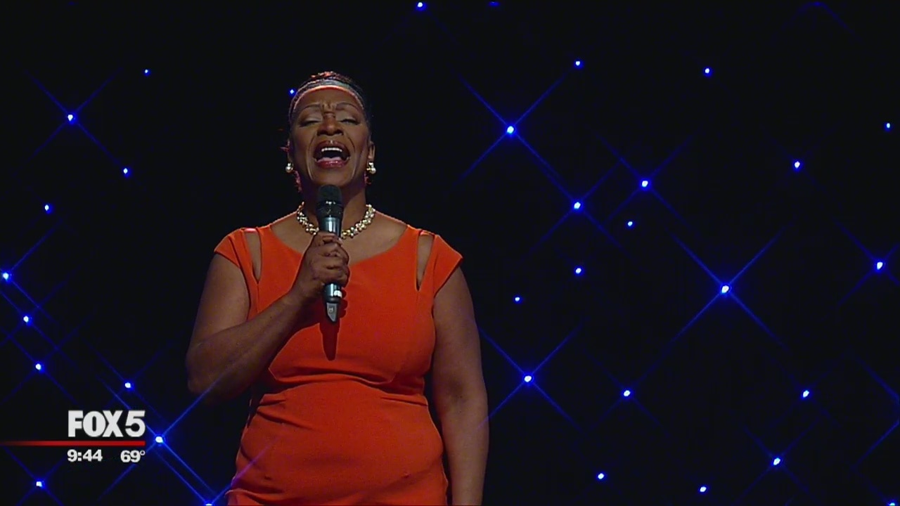 Regina Belle