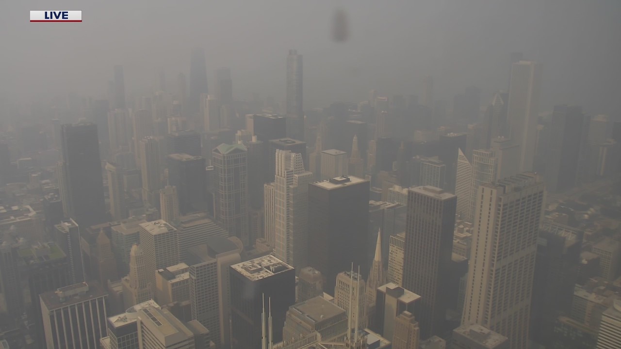 A breakdown of smoky skies across Chicago