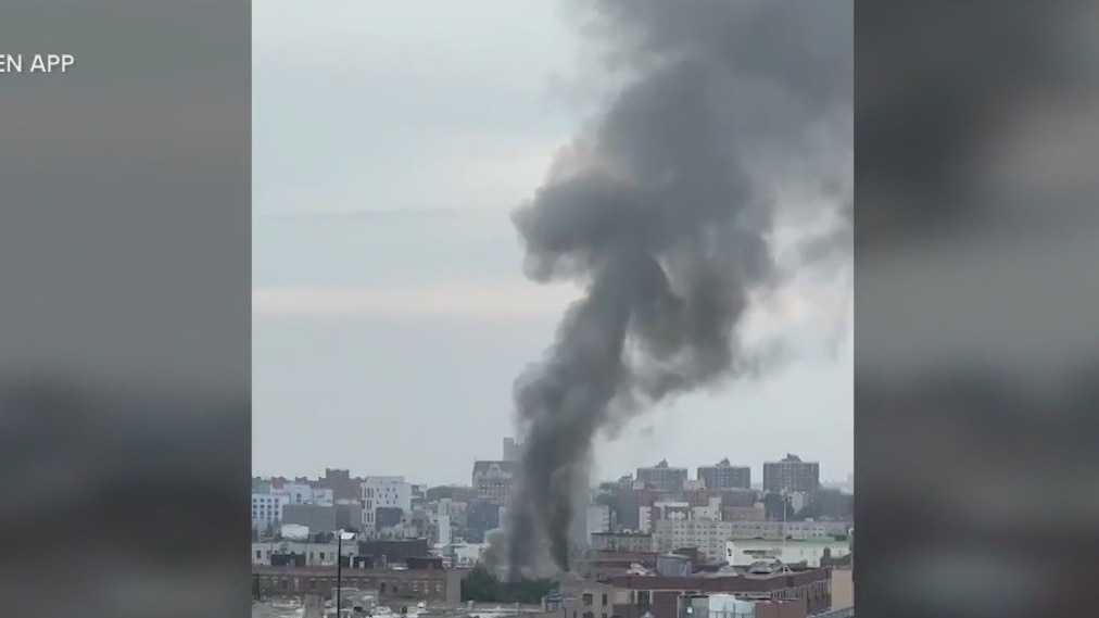 Bronx fire, 10 people injured