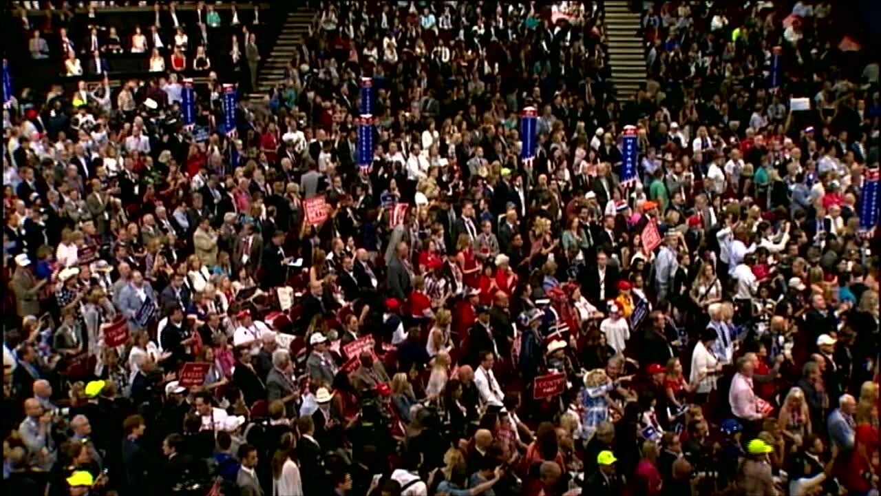 Ted Cruz booed off stage