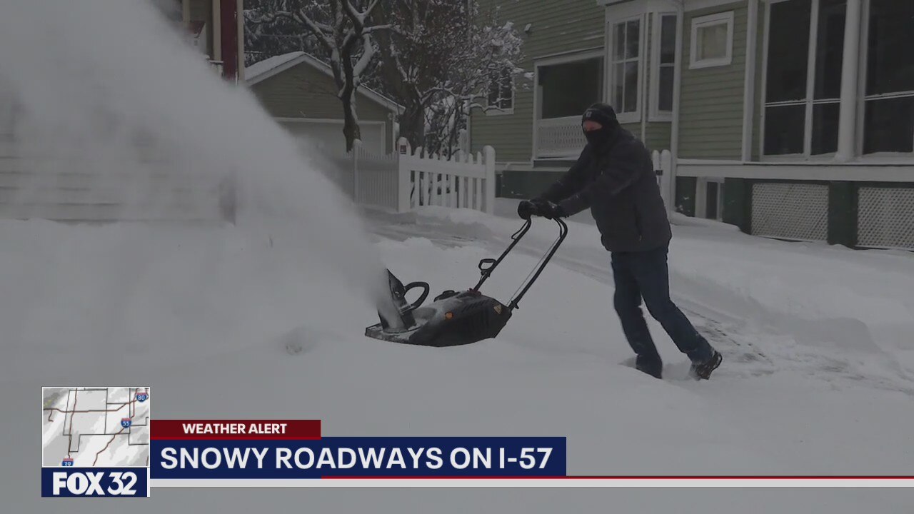Residents begin digging out suburbs ahead of second round of snow