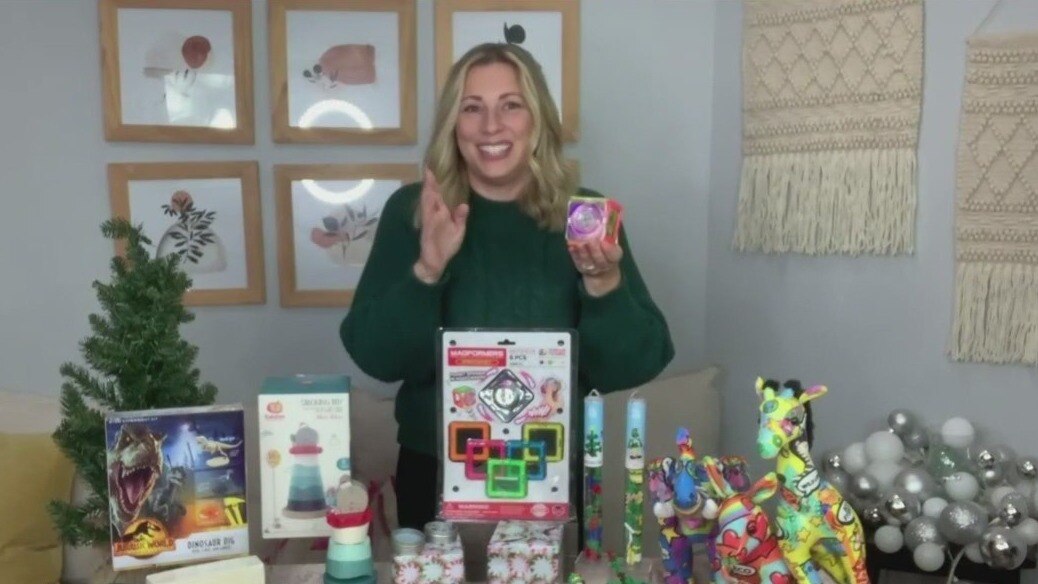 Last-minute stocking stuffers sure to light up your Christmas