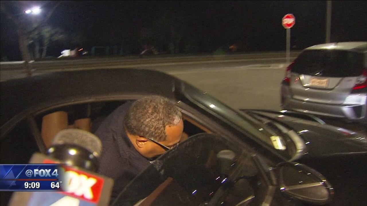 Dallas city councilman?s attorney: Crash with scooter never happened