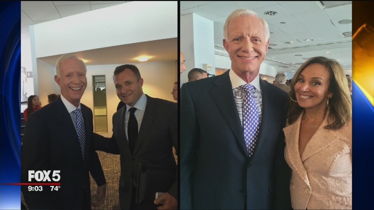 Stars turn out to honor Sullenberger