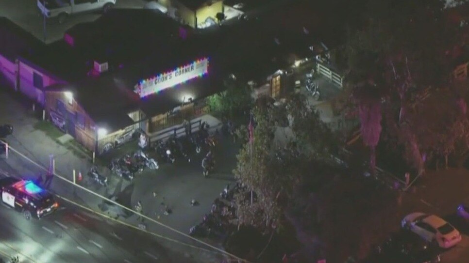 Mass shooting leaves 4 dead, including gunman in Orange County