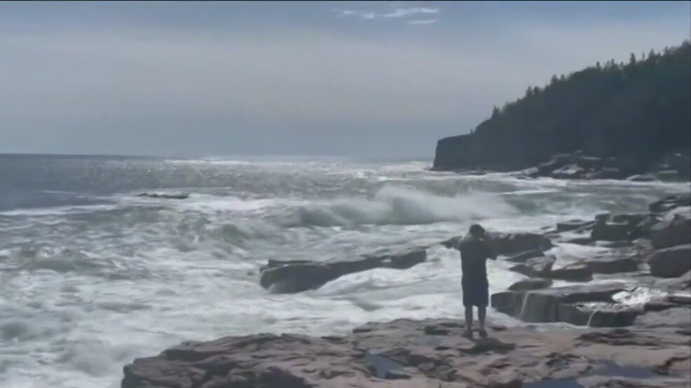 Northeast prepares for Hurricane Lee