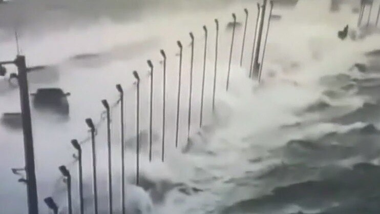 Category 4 Hurricane Helene tears into Florida coast