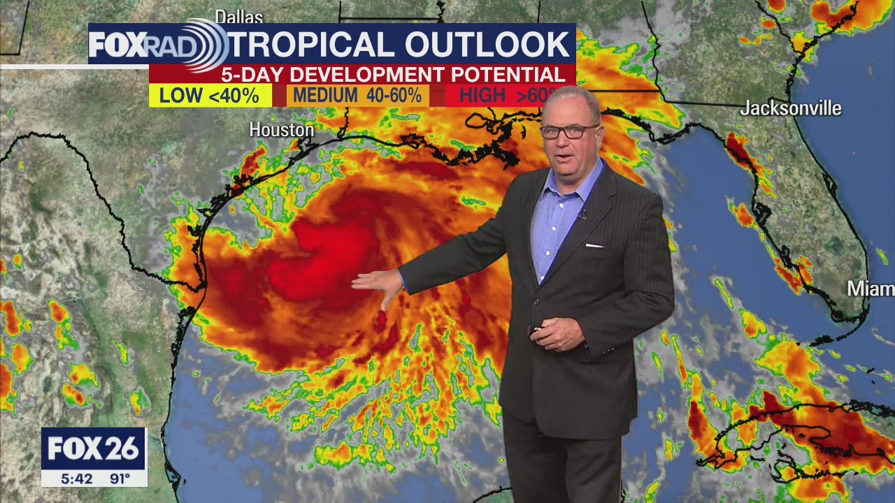 Rain in Houston area as Hanna gets closer