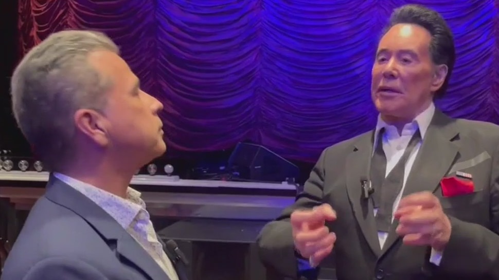 Travel expert on things to experience in Las Vegas