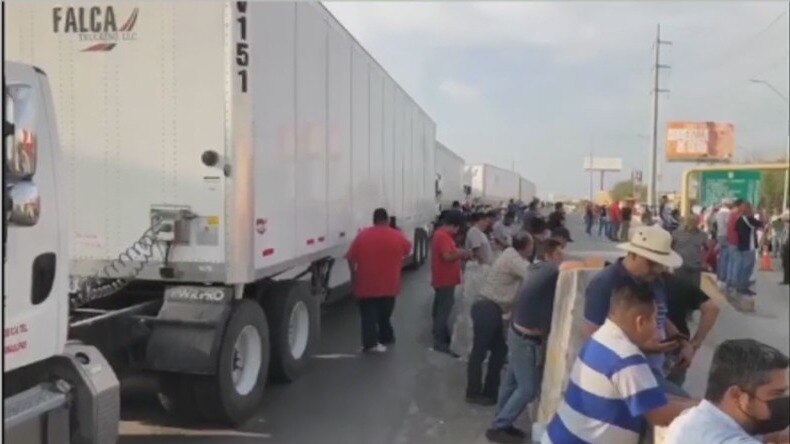 Texas Governor eases inspection order along border