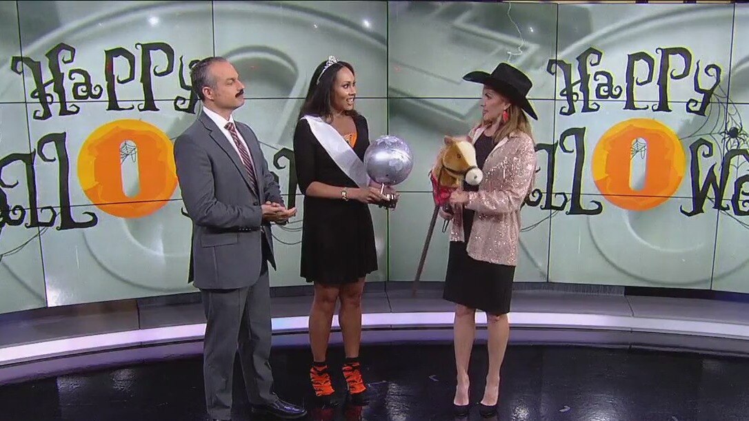 Sally, Lina and Mike last-minute costumes