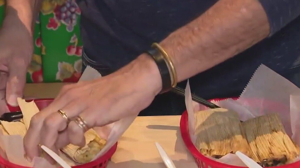 Tacos-A-Go-Go unveils the secret of irresistible tamales