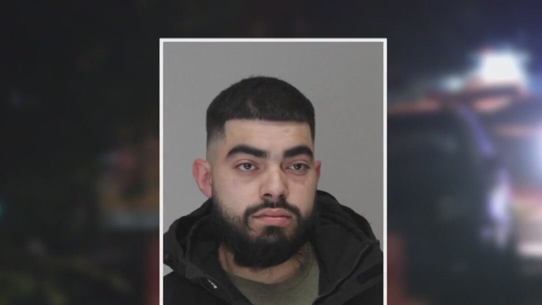 Suspect in Dallas shooting dead after chase