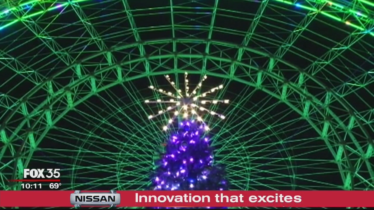Celebrate the holidays at The Orlando Eye