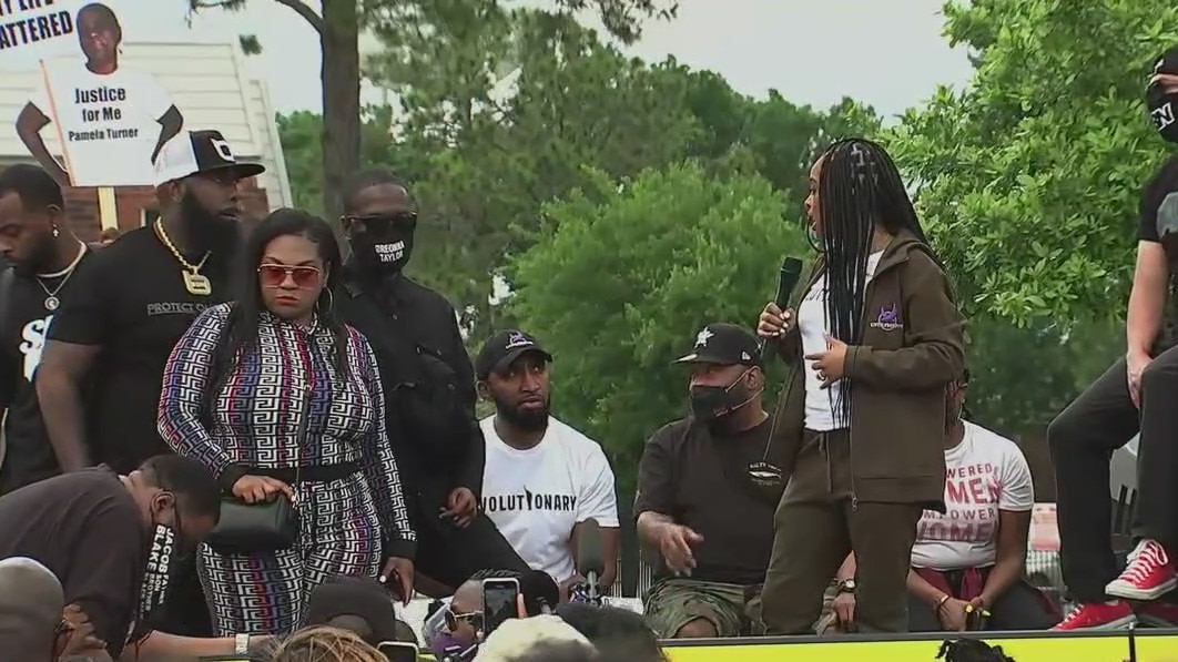 March in Galveston calls for justice in death of Pamela Turner