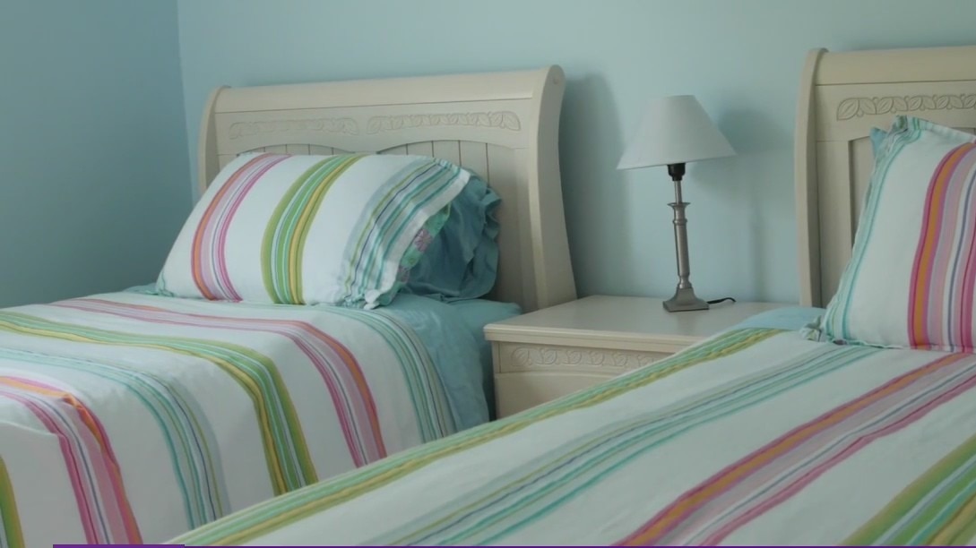 Angela After Dark: Is it OK that couples are sleeping apart?