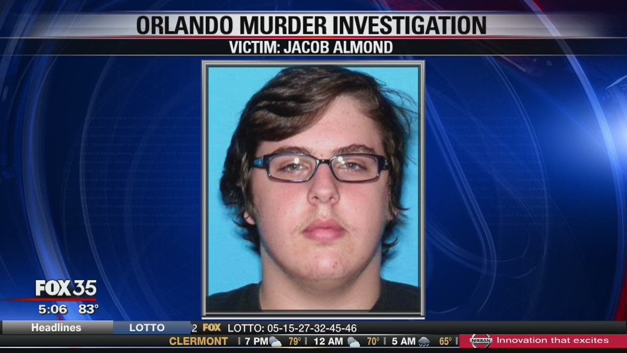 Orlando police seek suspects in double shooting