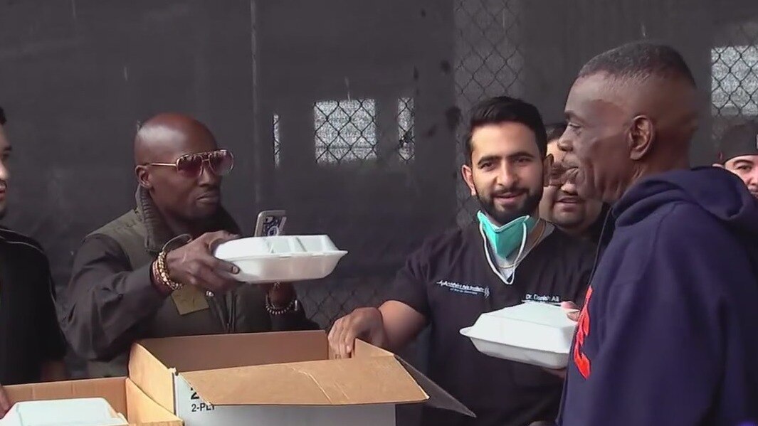 Isiah Carey?s Dolly-Rose Foundation is giving back