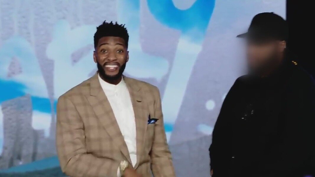 Tulsa megachurch Pastor Mike Todd under fire for disgusting sermon antics