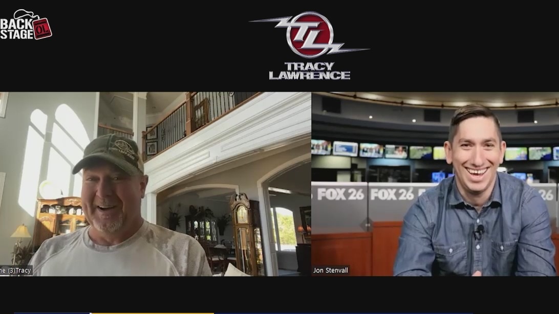 Backstage with country music star Tracy Lawrence