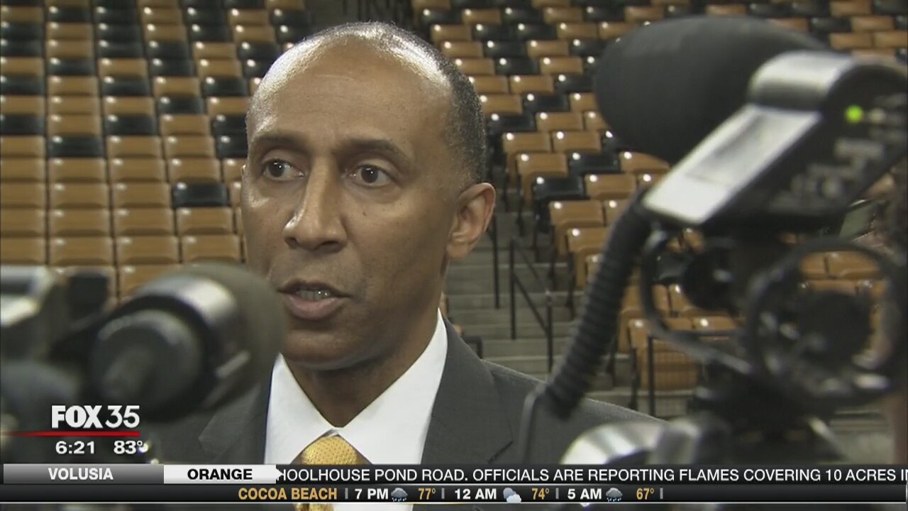 UCF introduces Dawkins as new basketball coach