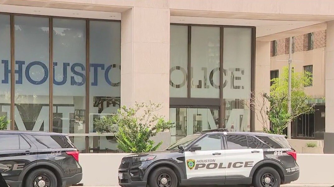 Woman shot in the face by off-duty officer in north west Houston