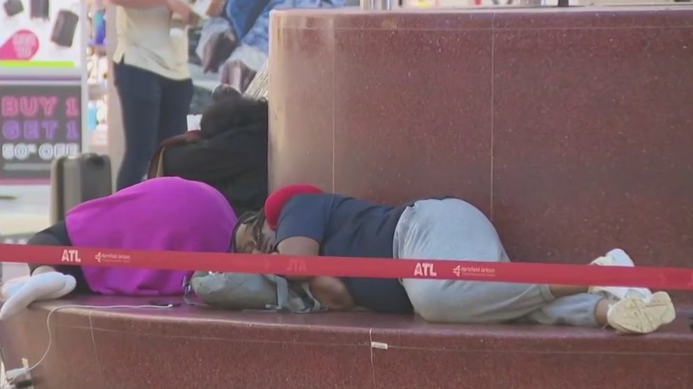 5G interference: Possible airline trouble during holiday travel