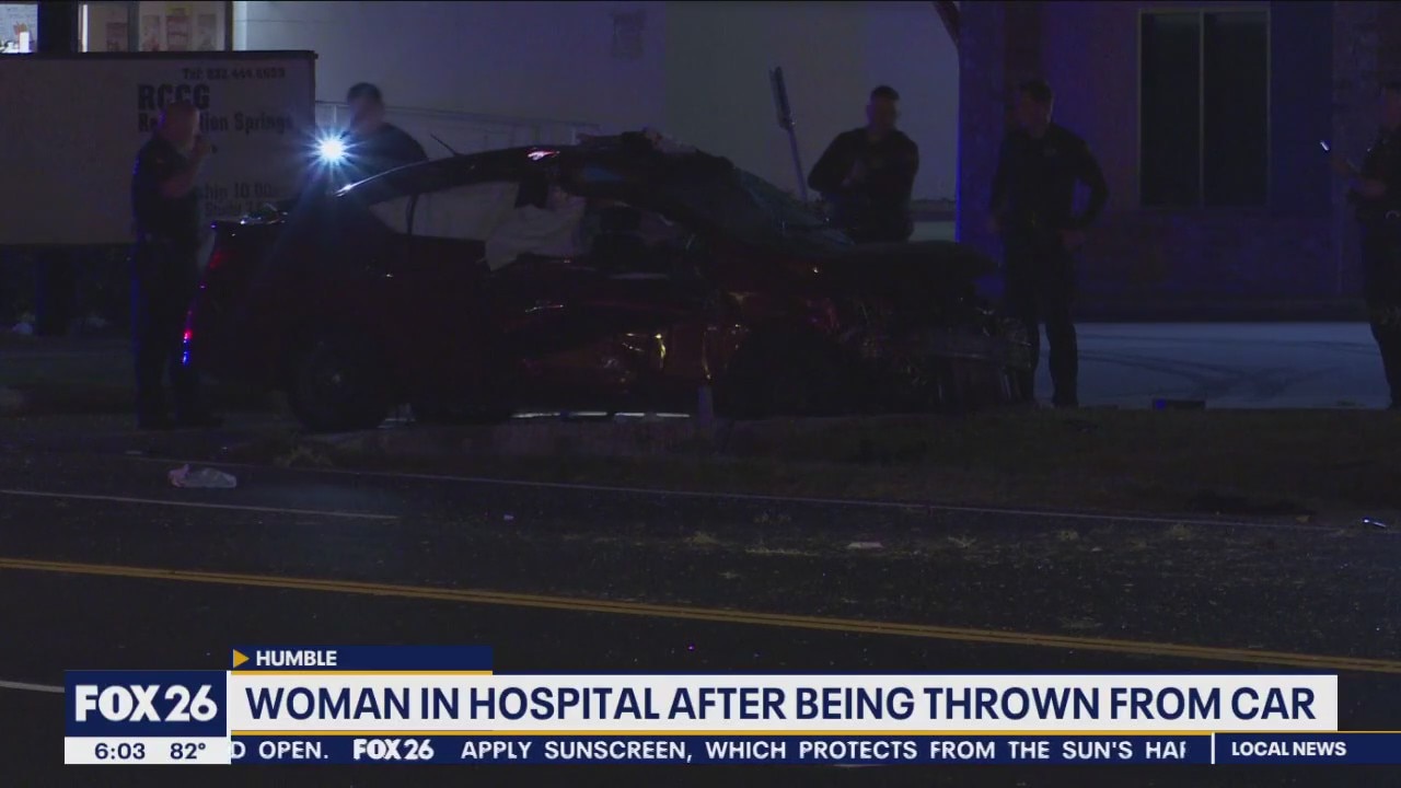 Woman thrown from her car during crash | FOX 26 Houston