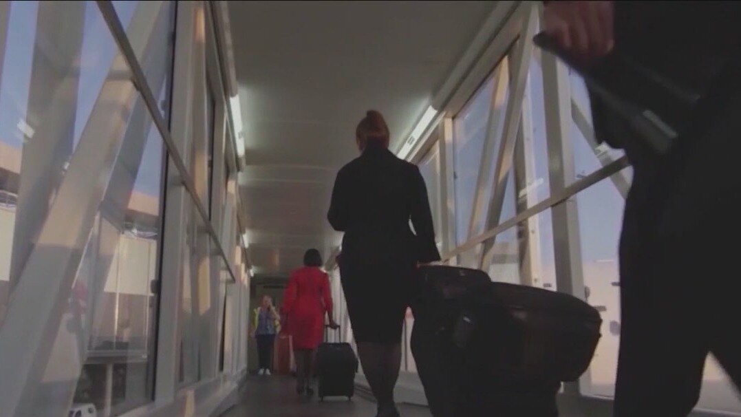 'Dirty D' takes down Delta plane