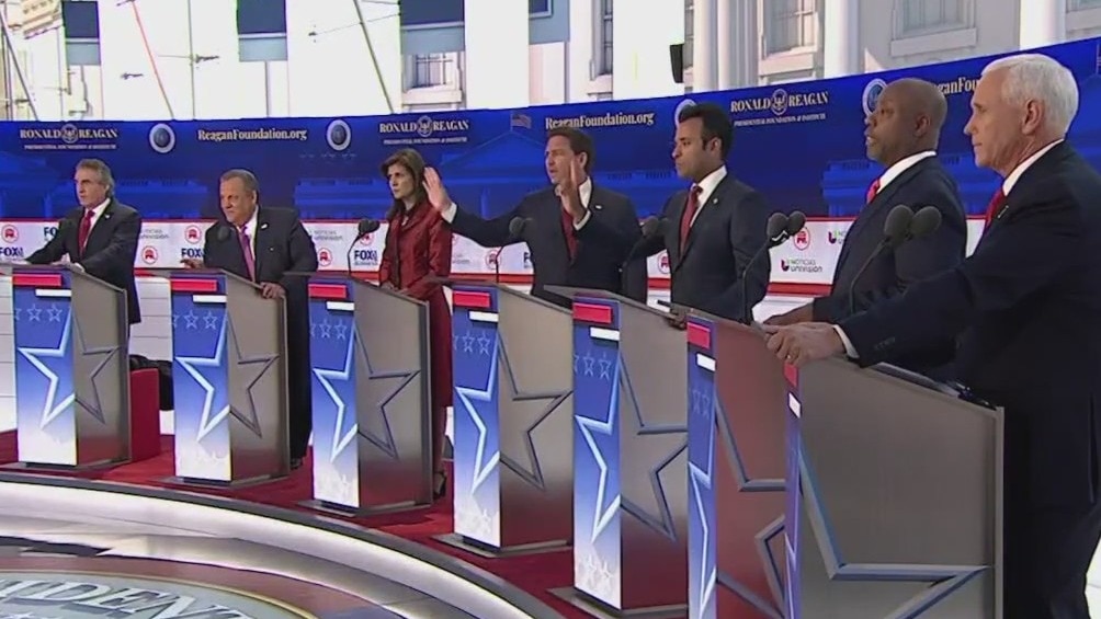 GOP presidential hopefuls spar in second debate