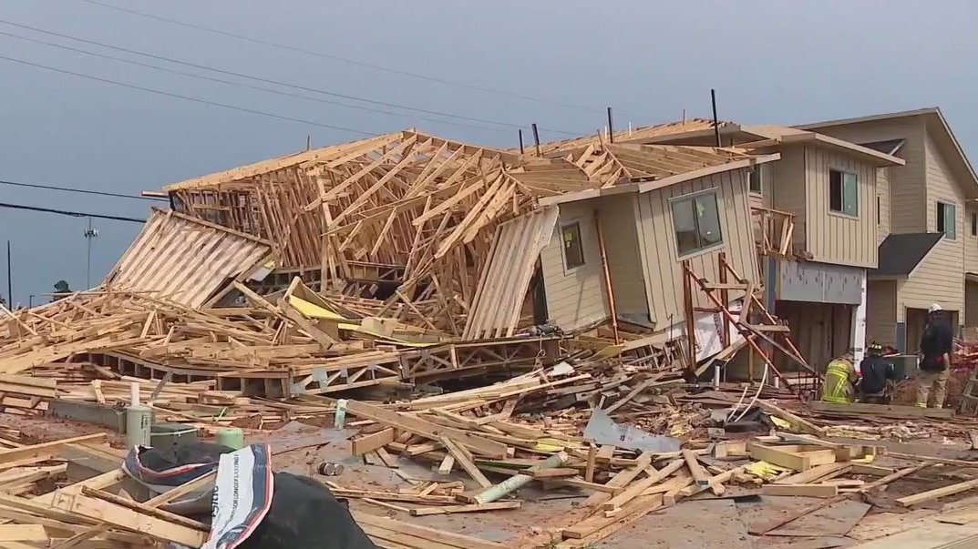 Houston weather: 16-year-old killed after homes collapse