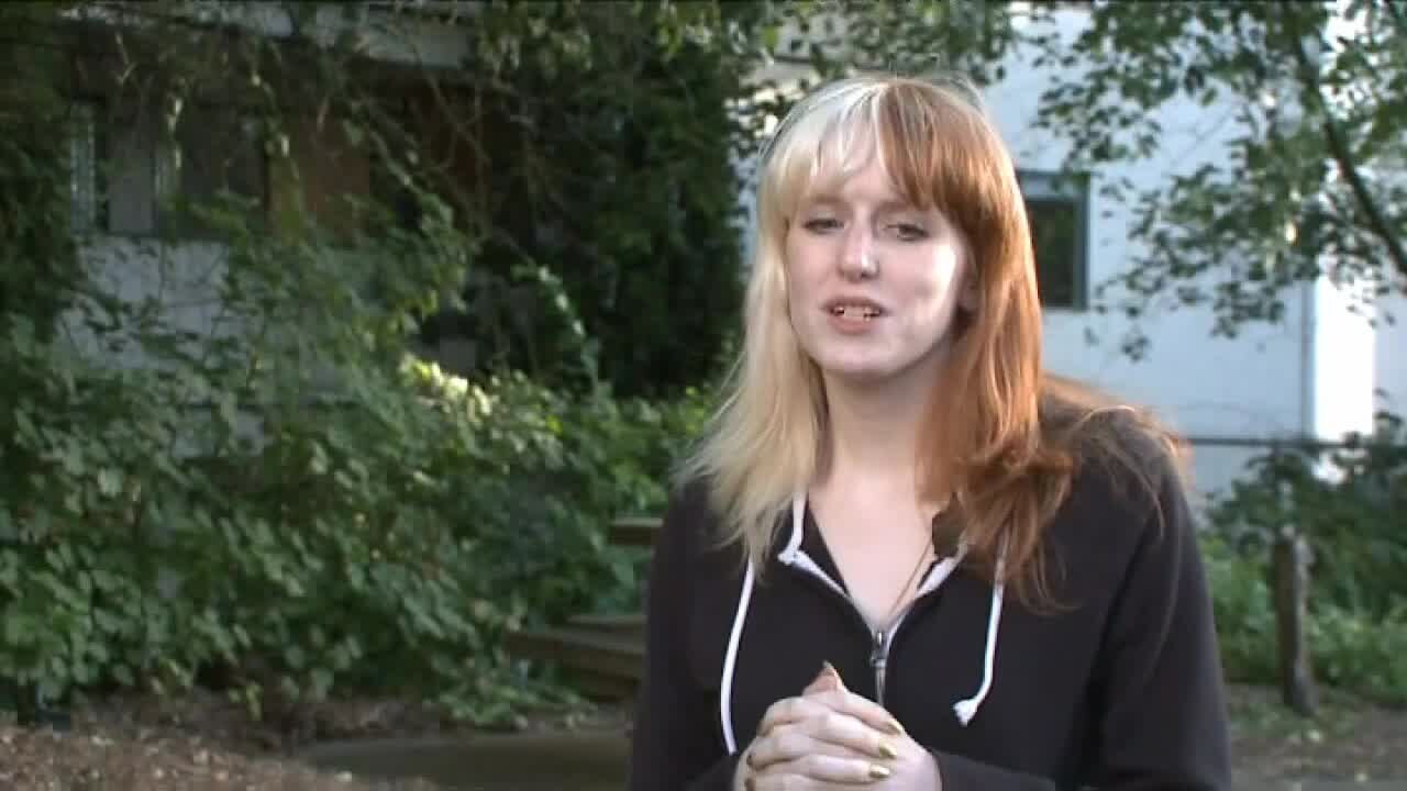 Woman flying JetBlue told to cover up because shorts were too short
