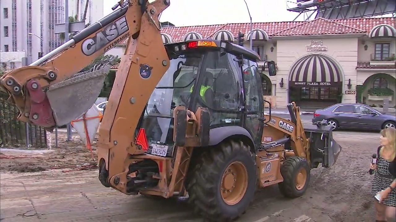 Broken main in Hollywood Hills causes mudslide