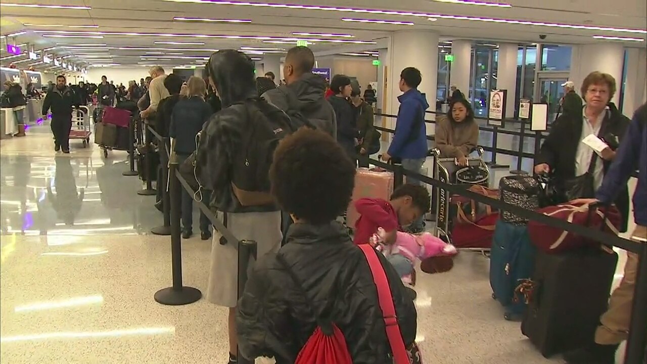 LAX recovering from delays amid holiday crush