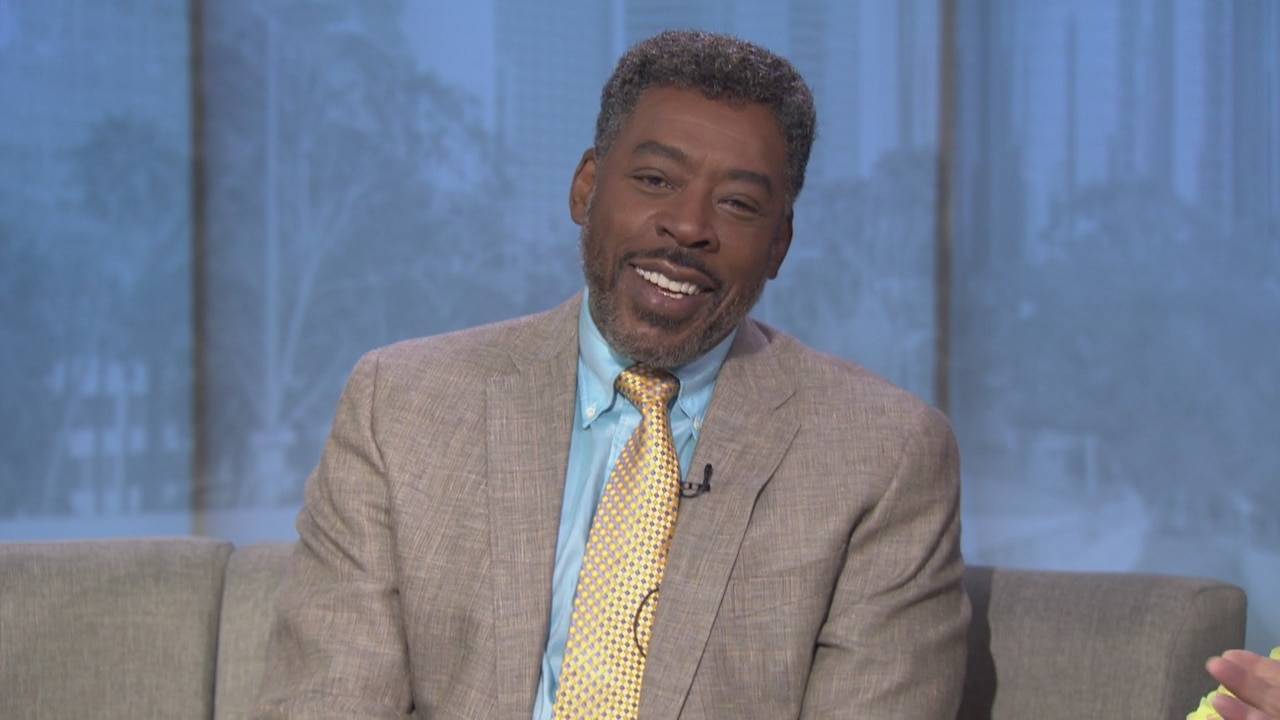 Ernie Hudson plays future cop on new FOX hit 'APB'