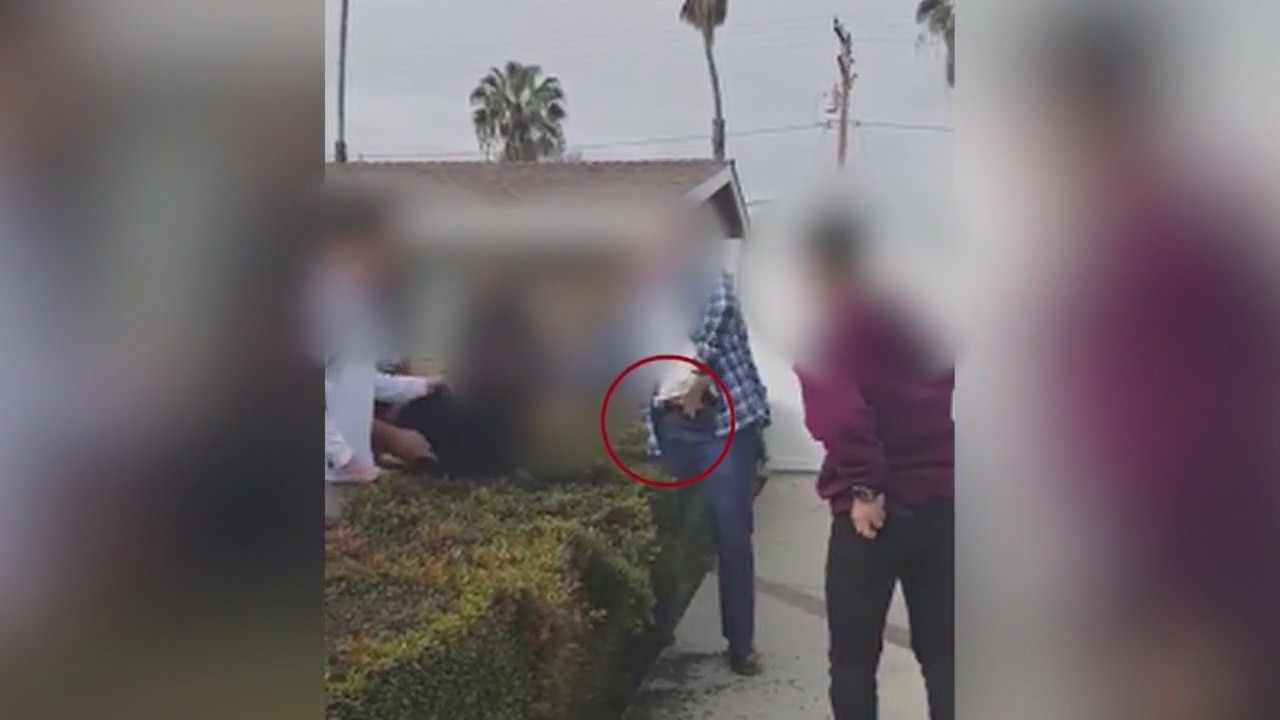 Off-duty LAPD officer fires gun during teen fight