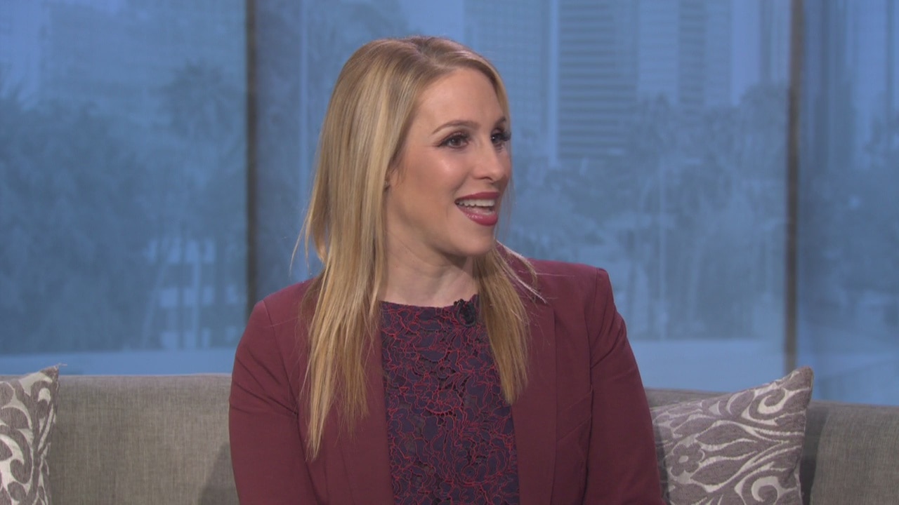 Dr. Jenn Mann: Tips to gain trust in a relationship