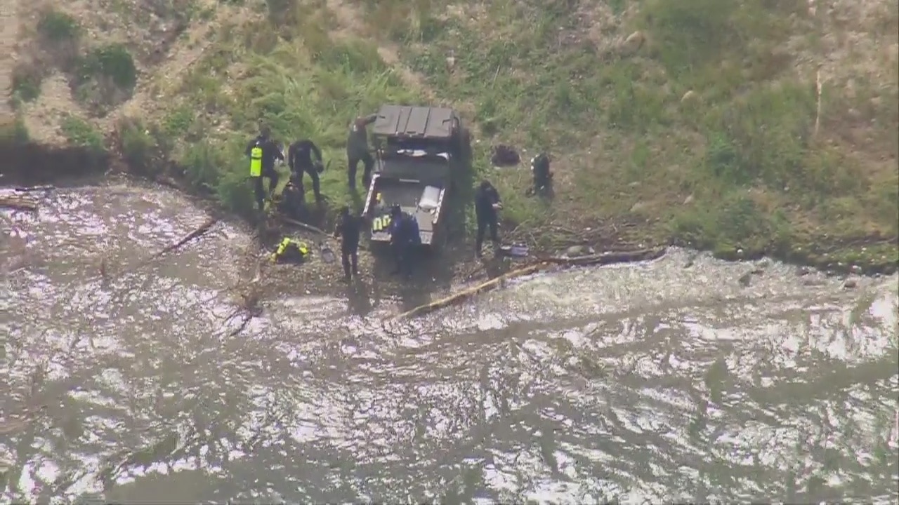 Dive team, K-9s searching for missing 5-yr-old boy