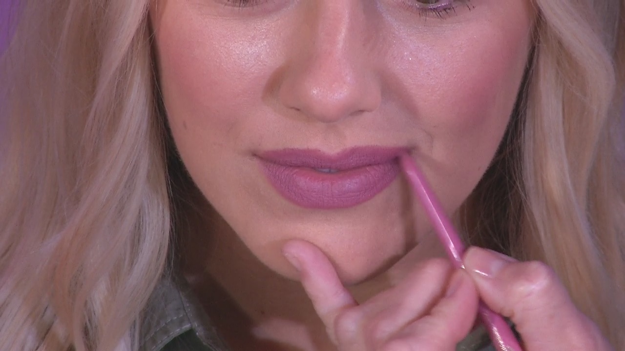 Try these beauty tips and tricks by Stila's Sarah Lucero