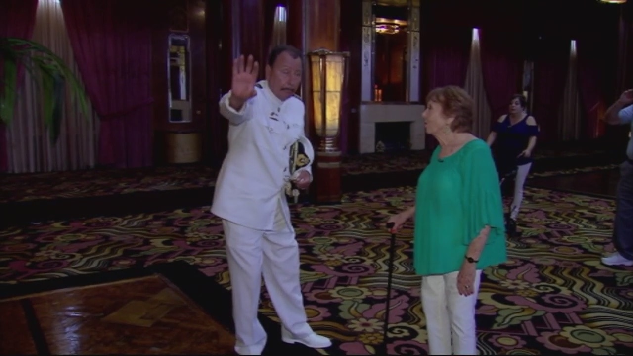 Woman who immigrated to U.S. on Queen Mary revisits the ship