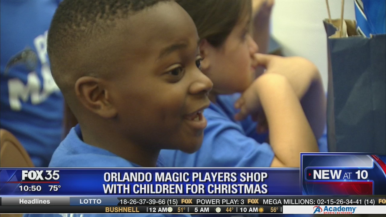 Magic players go Christmas shopping with kids