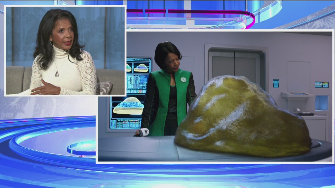 ?The Orville? star Penny Johnson Jerald on scenes with CGI character and more