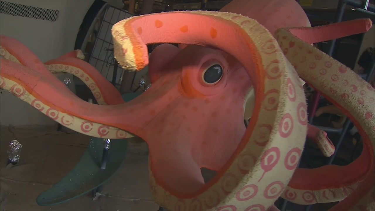 Rose Parade float decoration undeway in Irwindale