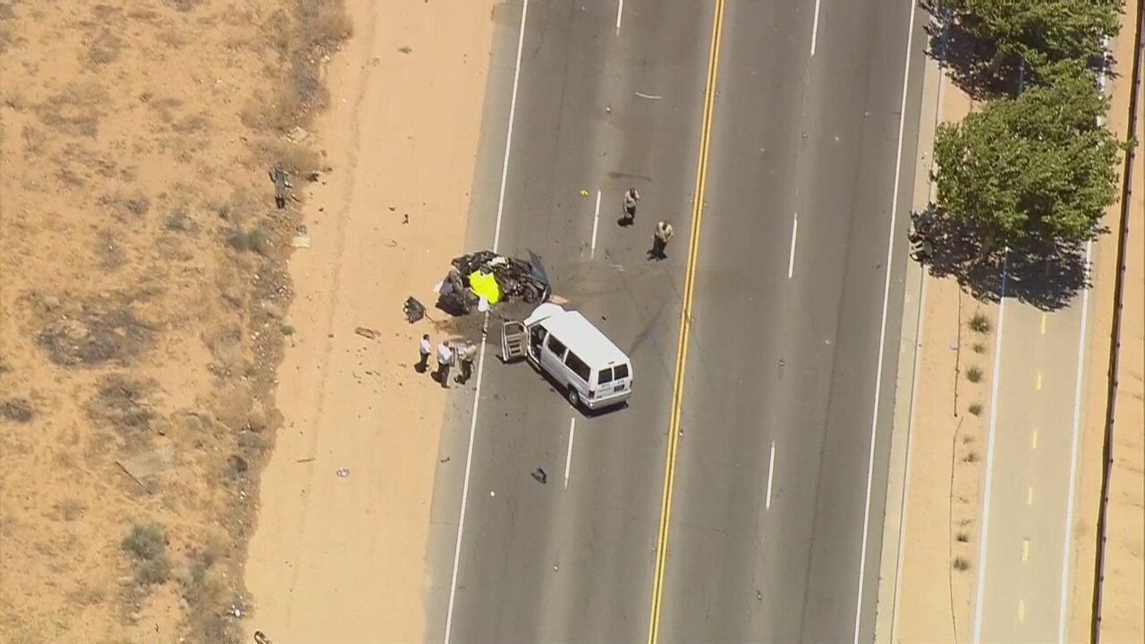 Five killed in two-vehicle crash in Palmdale area