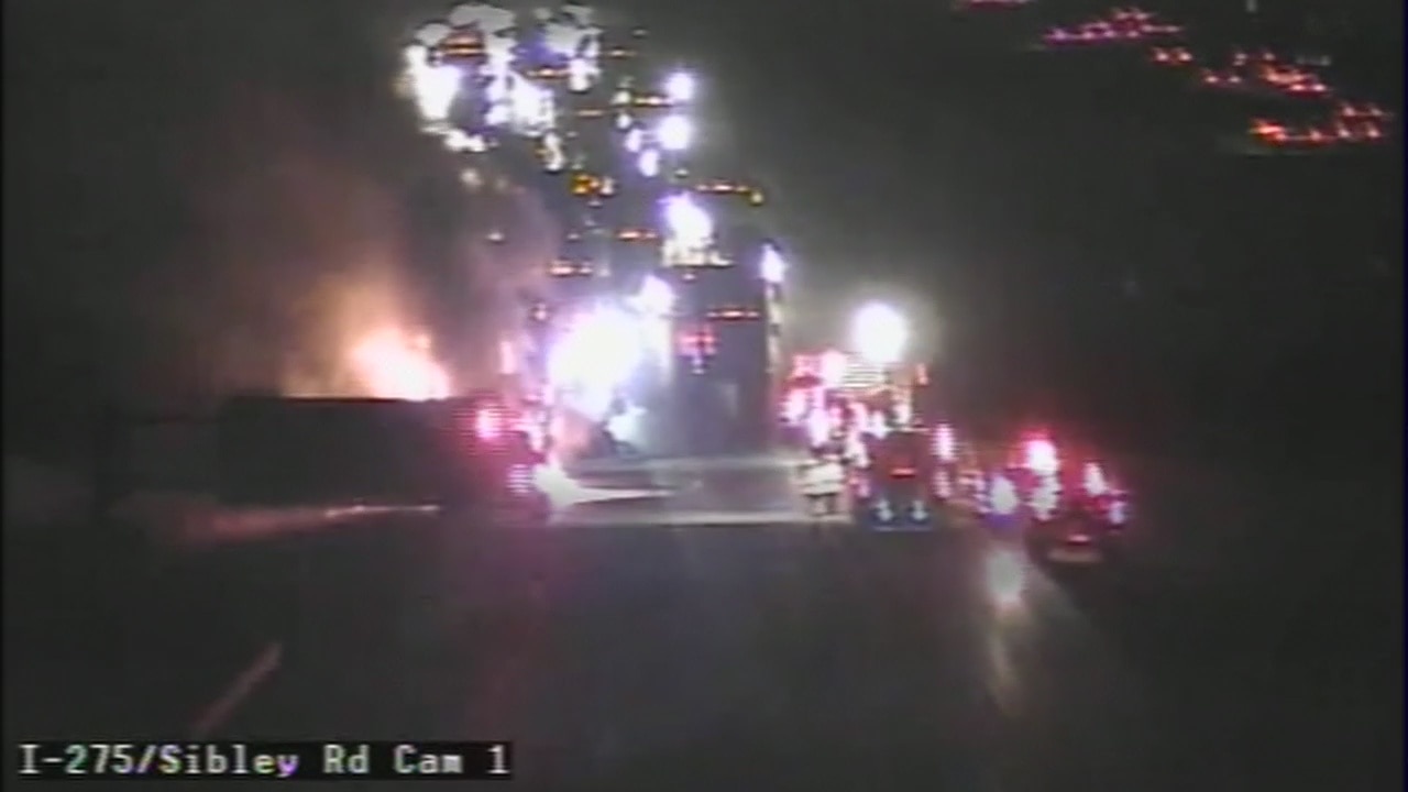 Semi truck on fire on I-275