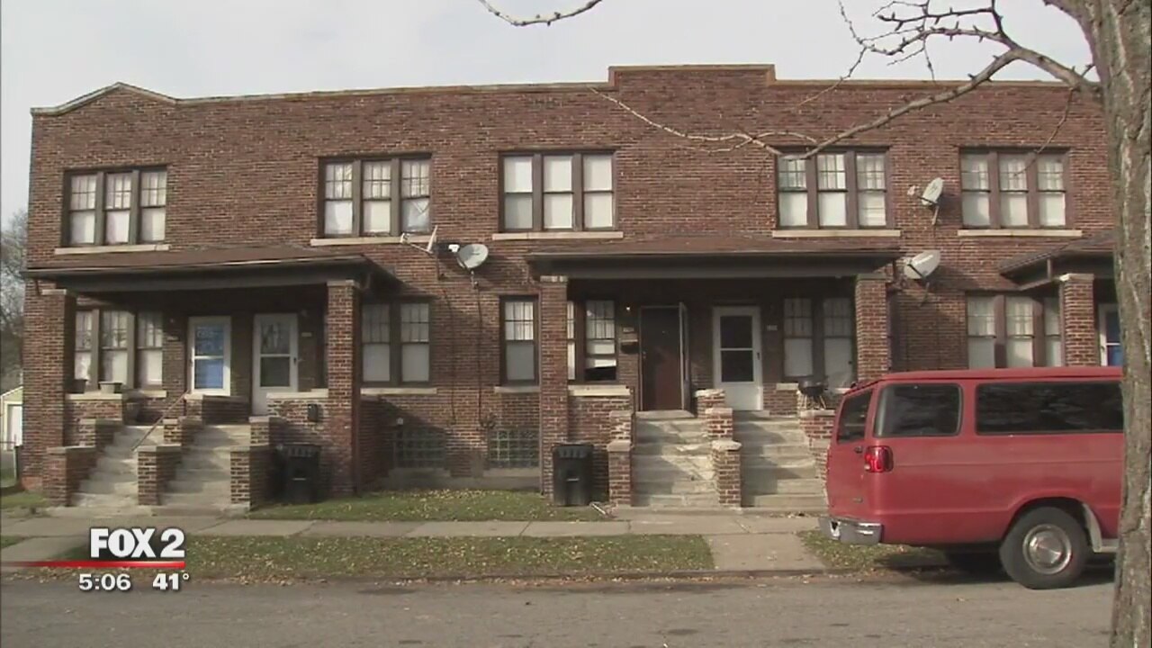 Friend killed while sheltering girlfriend, child of shooter in Detroit: police