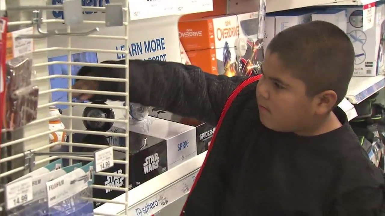 Christmas cheer all year: 3000 children to go on shopping spree