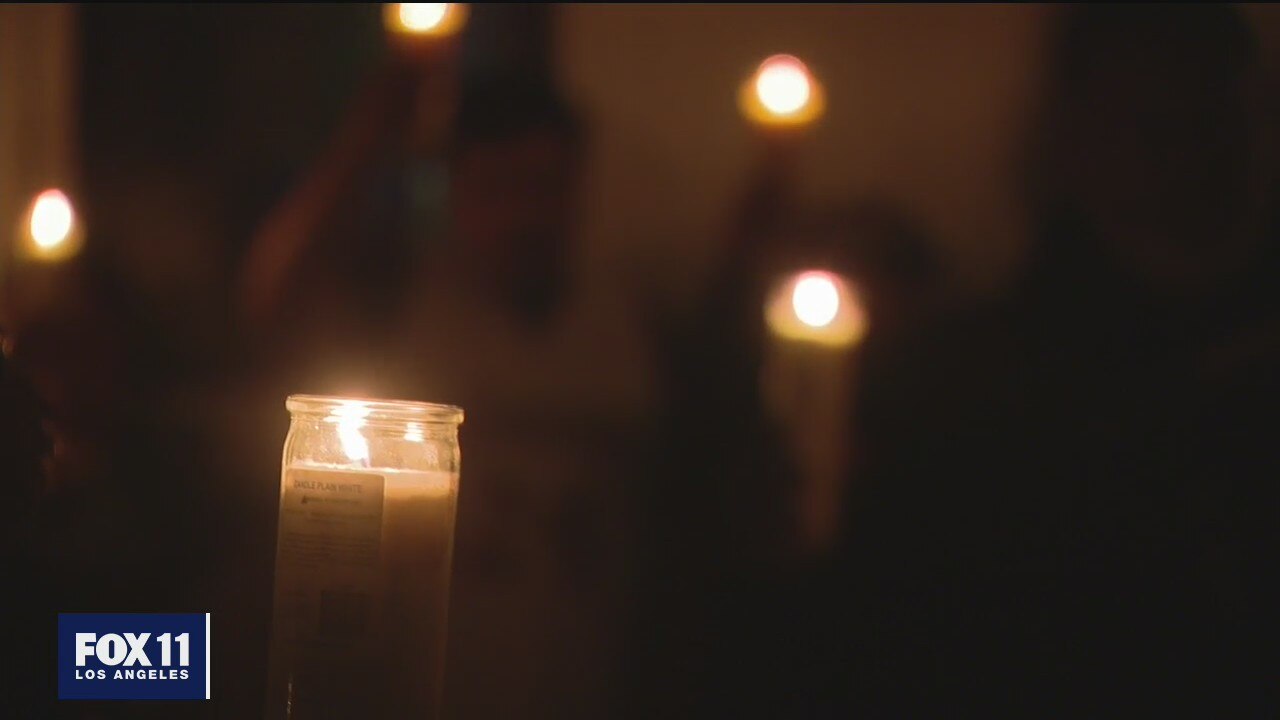 Vigil held in South LA to remember Kobe