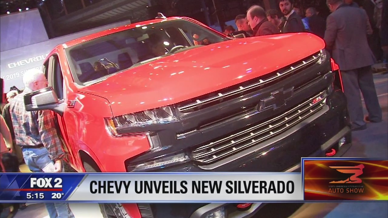 Big truck competition bulks up at NAIAS with new models from Ram and Chevy